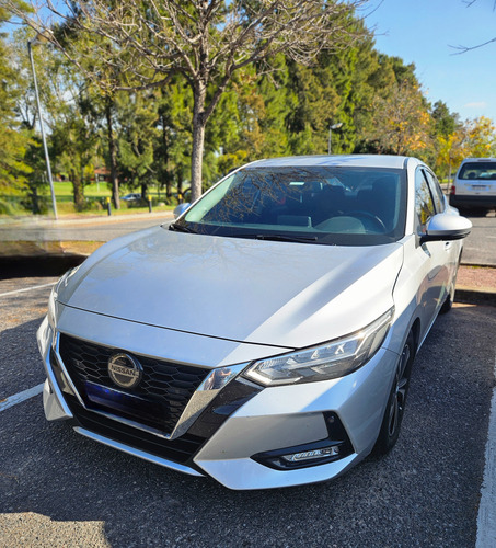 Nissan Sentra 2.0 Advance Cvt