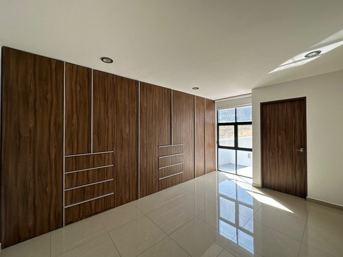 Imagen 25 de 30 de Espectacular Casa En Venta Con Roof Garden En Juriquilla