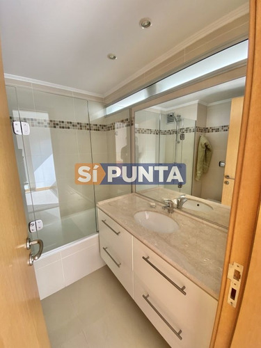 Imagen 25 de 30 de Venta De Apartamento De 3 Dormitorios En Torre Marigot Punta Del Este