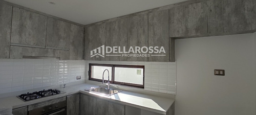 Casa En Condominio Privado, Ubicación Privilegiada