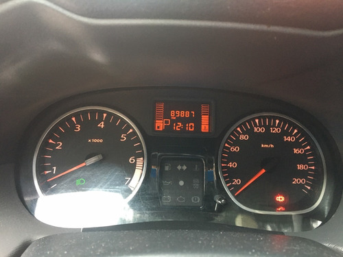 Duster 2014 2.0 16v Techroad Hi-flex Aut. 5p