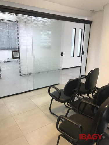 Imagem 9 de 15 de Oportunidade! Salas/conjuntos Em Centro - Florianopolis - L-89047