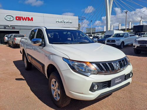 Mitsubishi L200 Diesel 4x2 D/c 2.5 Turbo 2020