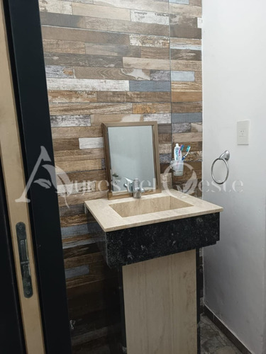 Imagen 11 de 15 de Casa Quinta Remodelada Con Pileta, Parrilla, Parque, Wifi, Seguridad A Solo 35min De Caba.