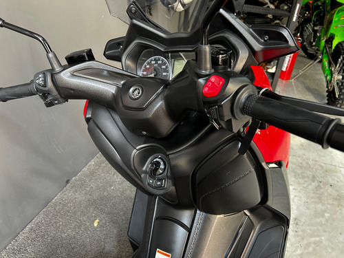 Yamaha Xmax Abs 2023 - Único Dono - Rev. Na Concessionária