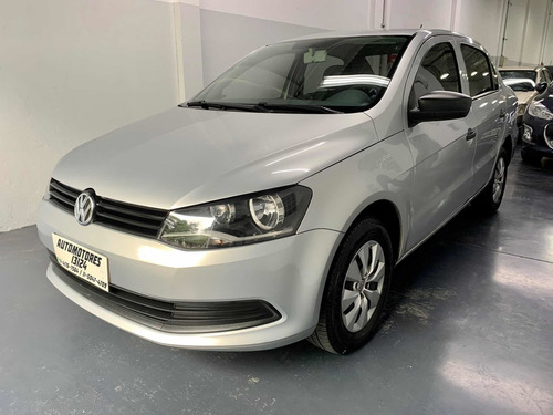 Volkswagen Voyage 1.6 Comfortline Plus 101cv 2013