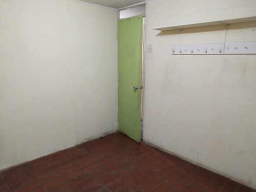 Venta Casa En Barrio Residencial Cerca Metro Elisa Correa