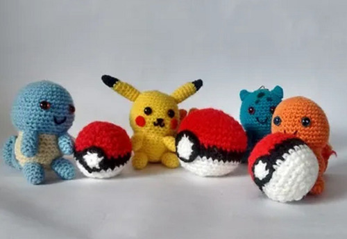 Imagem 2 de 6 de Pokémon Pikachu, Bulbasaur, Charmander, Squirtle. Amigurumi