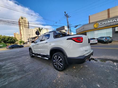 Fiat Toro 2.0 Ranch 4x4 Aut. 4p