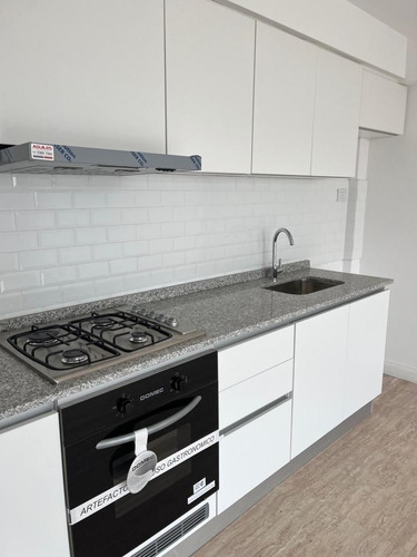 Imagen 6 de 10 de Departamento En Venta En Brick