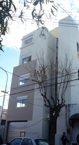 Imagen 11 de 11 de Retasado - Departamento 2 Ambientes En Venta En Pilar Centro
