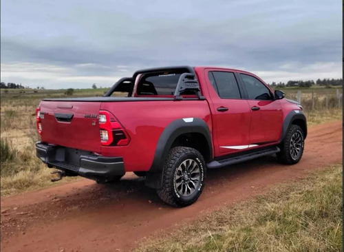 Toyota Hilux 2.8 Dc 4x4 Tdi Gr-s Iii At6 2023