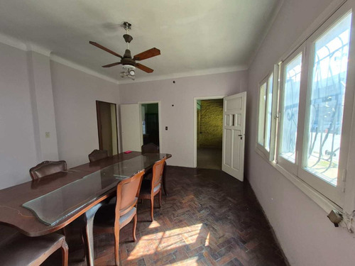 Casa 4 Ambientes Venta Villa Sarmiento Gran Patio