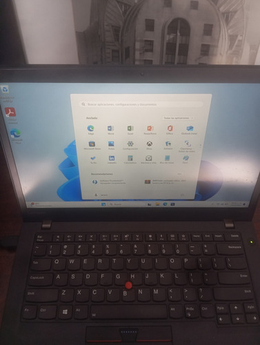 Laptop Lenovo 5 6ta 8ram 256 Ssd Negro (Usado)