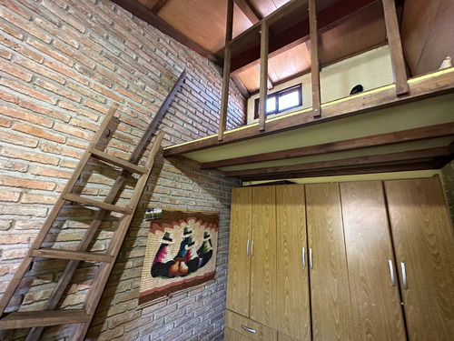 Casa En Venta 3 Dormitorios Y Barbacoa En Ciudad De La Costa Solymar