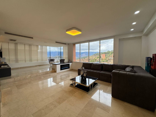 Venta De Apartamento Actualizado En La Tahona
