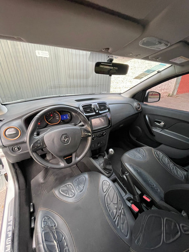 Renault Sandero Stepway 1.6 Privilege 105cv