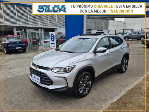 Imagen 1 de 13 de Chevrolet Tracker Premier 2022 Gris Plata 0km