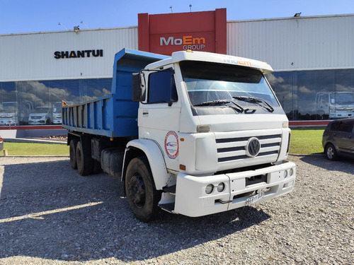 Camión Volkswagen Volcadora 23-220