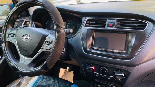 Hyundai I20 Hatchback 2020 Full Equipo