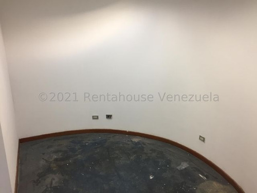 Imagen 12 de 13 de Oficina En Alquiler Los Palos Grandes 21-26012 Renta House Los Samanes