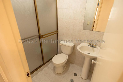 Imagen 12 de 14 de Apto En Venta 22-21783 Daisbelis Tarazona 0424-2925931