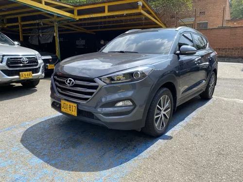 Hyundai Tucson 2.0 Gl Premiun 4x2