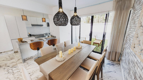 Casa En Venta En Playa Del Carmen, Bali, A 10 Minutos De La Playa