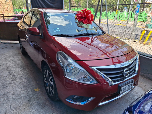 Nissan Versa 1.6 Exclusive Navi At
