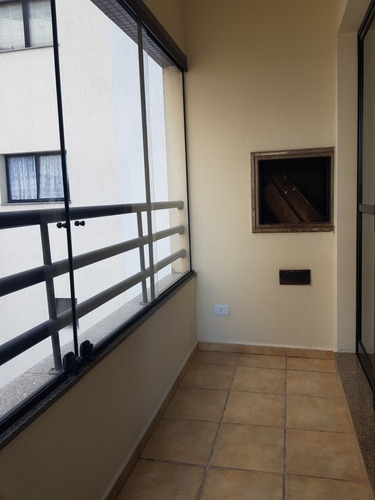 Imagem 9 de 23 de Lindo Apartamento, 3 Quartos Uma Suíte, No Cristo Rei .