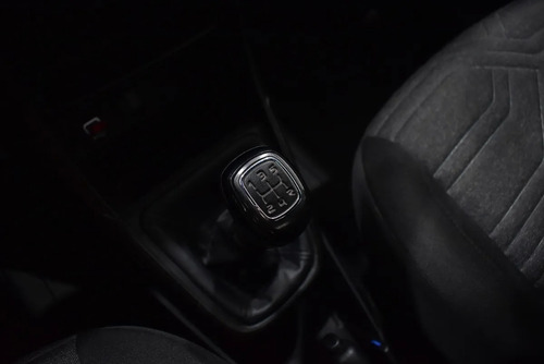 Imagen 8 de 20 de Fiat Strada 1.3l Freedom 2020 Car Cash