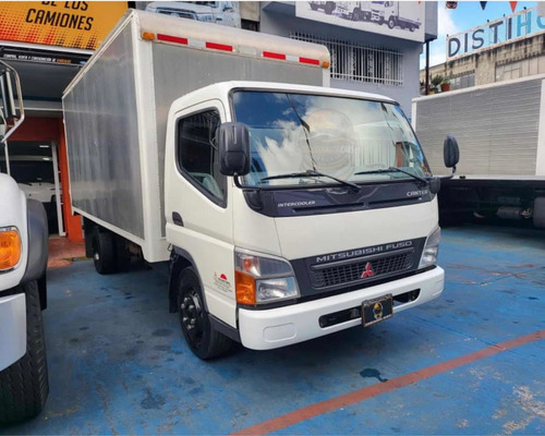 Imagen 8 de 10 de Mitsubishi Canter
