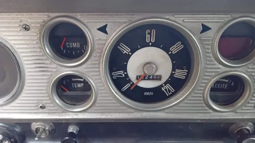 Camion Ford F600 Autobomba V8 Nafta, Permuta, Financio%, Liq