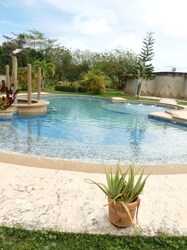 Imagen 1 de 12 de Casas En Alquiler Vacacional Higuerote Urbanización Estancia Mar Via Sotillo