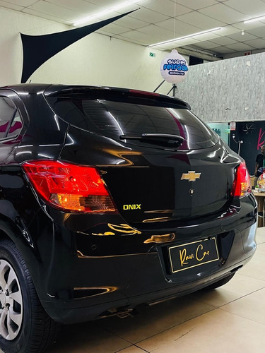 Chevrolet Onix 1.0 MPFI JOY 8V