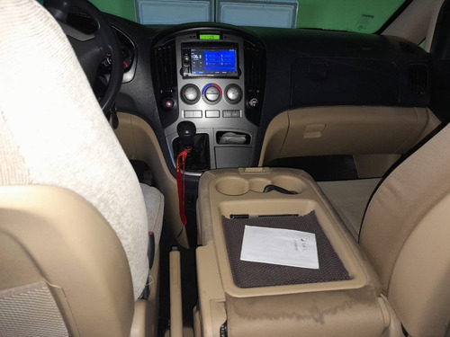 Hyundai H1 2.5 Full Premium 12 Pas