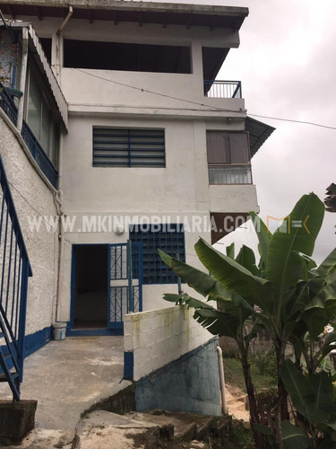 Imagen 7 de 29 de Mk Inmobiliaria Vende Espectacular Quinta En El Vigía, Calle Santa María, Los Teques / 04126968207
