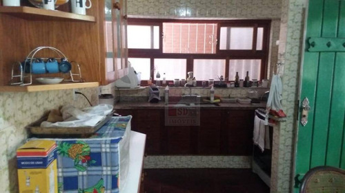 Imagem 10 de 30 de Casa No Centro De Teresópolis, Ideal Para Fins Comerciais. - Ca0806