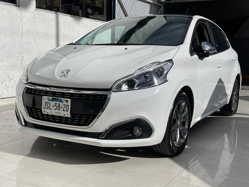 Peugeot 208 1.2 Puretech Allure Pack