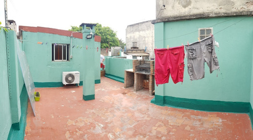 Imagen 28 de 30 de Av. Chorroarin Al 600, Parque Chas. Ph Sin Expensas. Planta Baja. Superficie 100 M2. Completamente Reciclado A Nuevo. 4 Ambientes. 3 Dormitorios. Patio Cubierto. Terraza Grande (espacio Aéreo Propio)