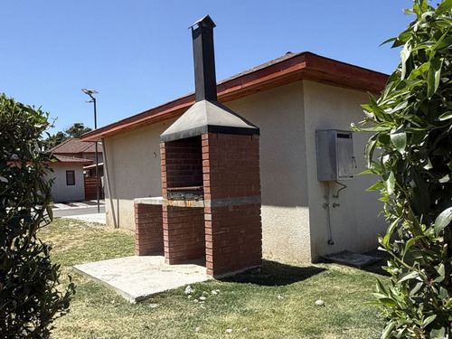 Casa 116m2 En Amplios Terrenos De 300m2! Dcto 200uf! - Anexa