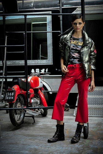 Trailer Para Showroom Tienda De Ropa Patentable