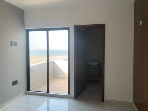 Lomas Del Sol Estrena Casa A Unas Cuadras Del Mar, Con Alberca En La Riviera Veracruzana.