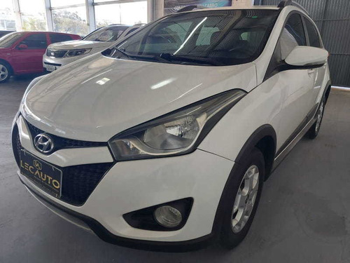 Imagem 14 de 14 de Hyundai Hb20x 16a Fe Dia 2014