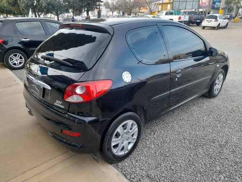 Peugeot 207 1.4 Active 75cv