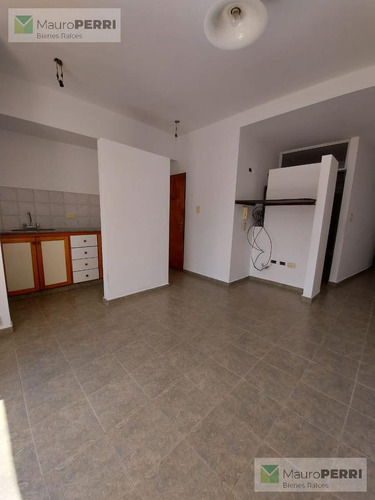 Imagen 2 de 15 de Departamento - La Plata