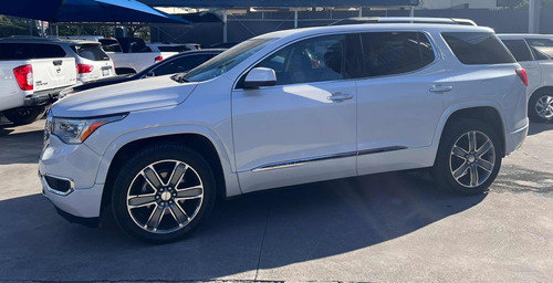 GMC Acadia Denali 2017