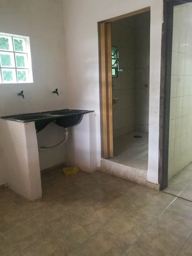 Casa Com 4 Dormitórios Com Suite, Garagem Pra 02 Veículos