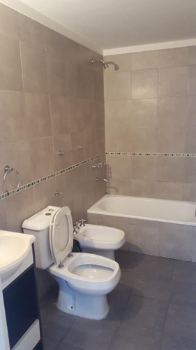 Imagen 6 de 8 de Departamento En Venta En Lomas De Zamora Oeste