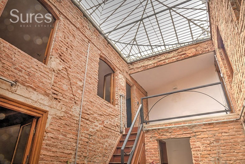 Oficinas Venta Parque Rodó Montevideo Casona Reciclada 100% Ideal Para Empresa O Local